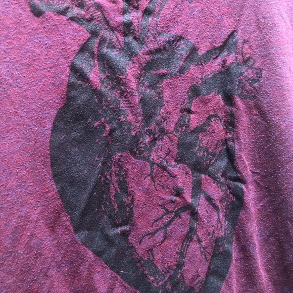 American Apparel L Women's Burgundy Tank Top with Anatomic Heart Design - Picture 4 of 6